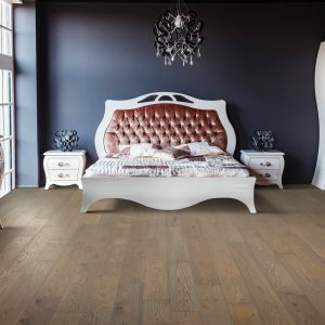 Hardwood flooring in bedroom | Sackett's Flooring Solutions